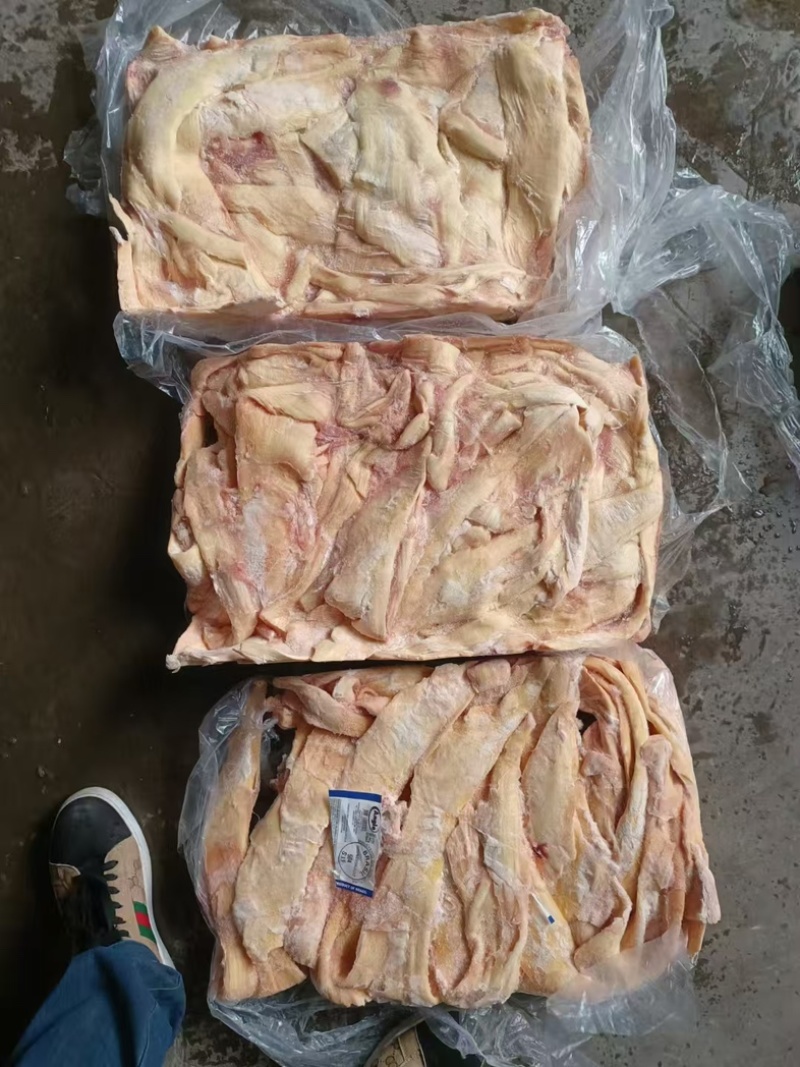 牛牛拼柜板筋