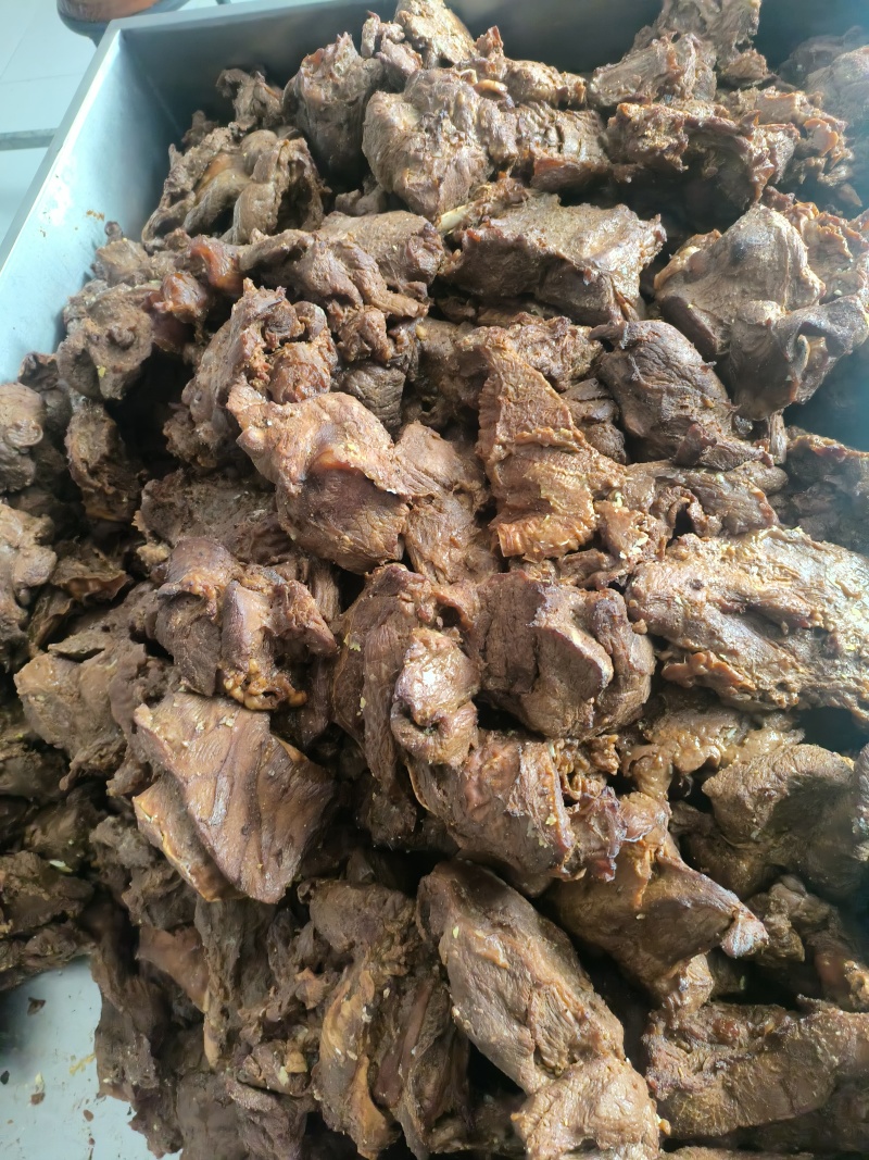 酱牛肉，100克一袋