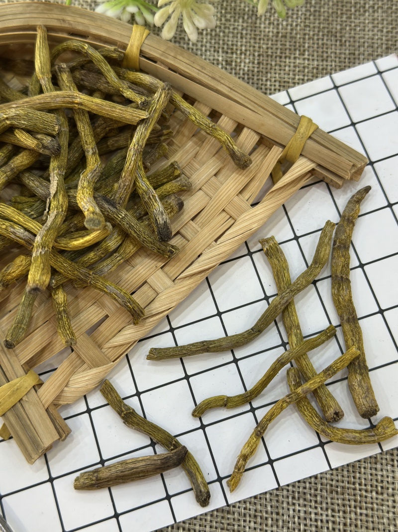 铁皮石斛加工断的边角料