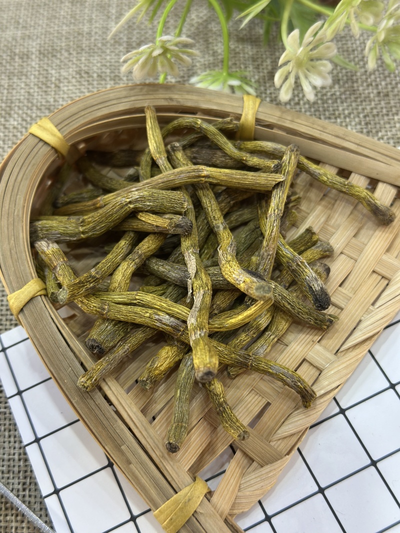 铁皮石斛加工断的边角料