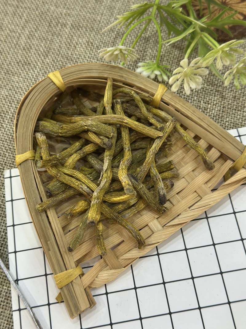 铁皮石斛加工断的边角料