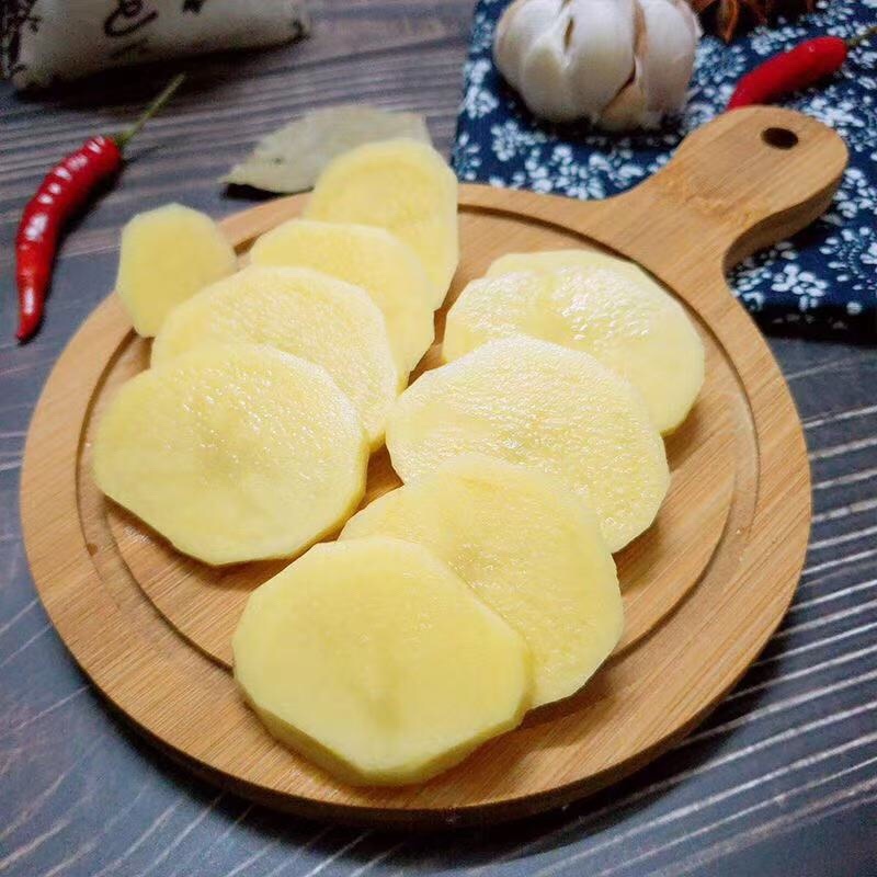 云南土豆盈江沃土5号土豆现挖现发量大从优