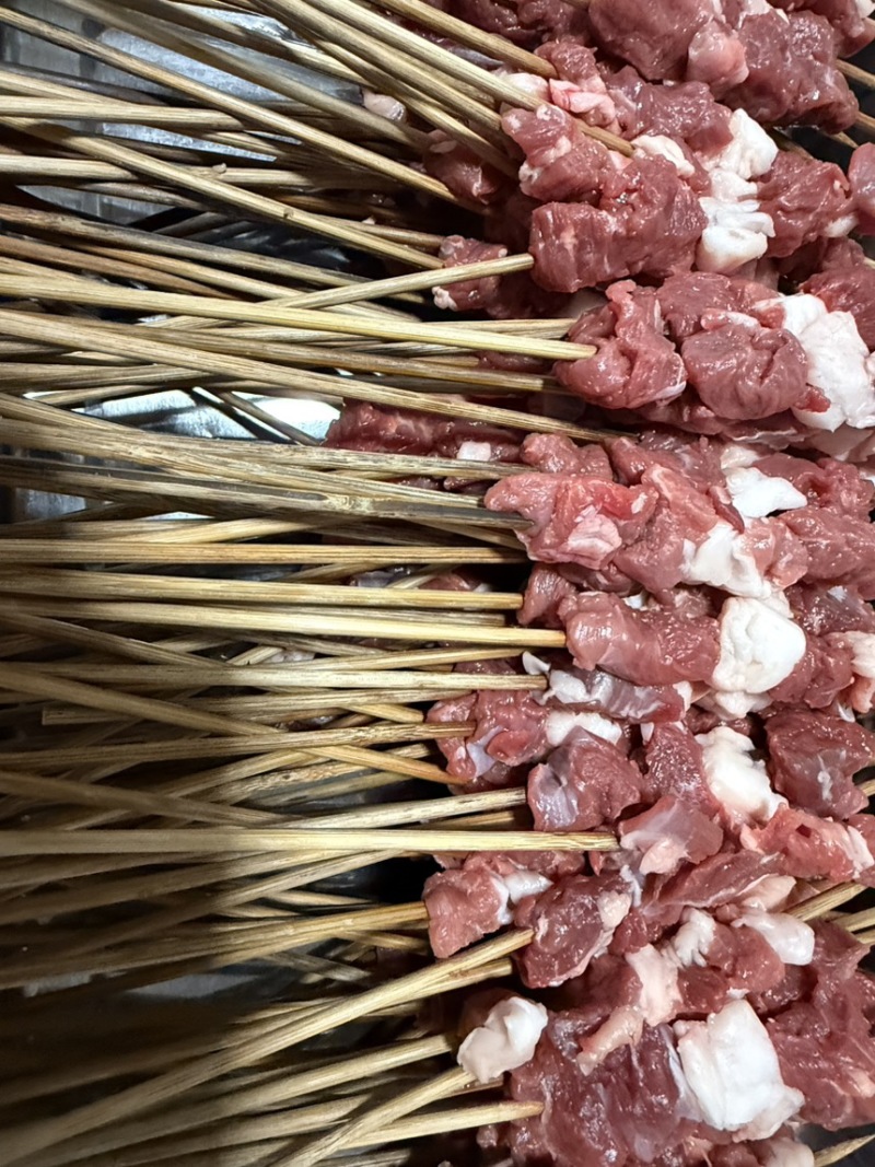 纯手工穿制羔羊肉串河北厂家直发，价钱实惠品质保证