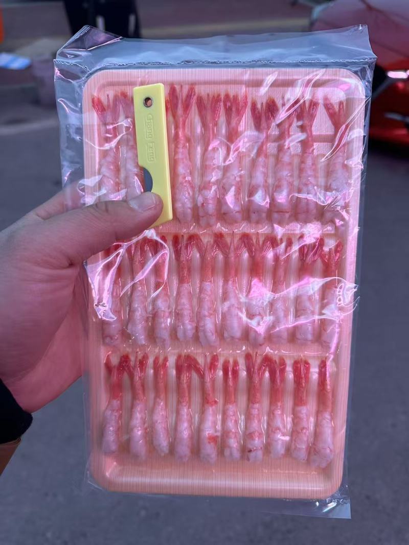 凤尾虾，一包30尾，一箱40包