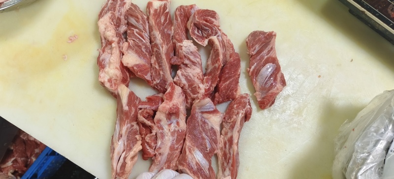 胸缝肉