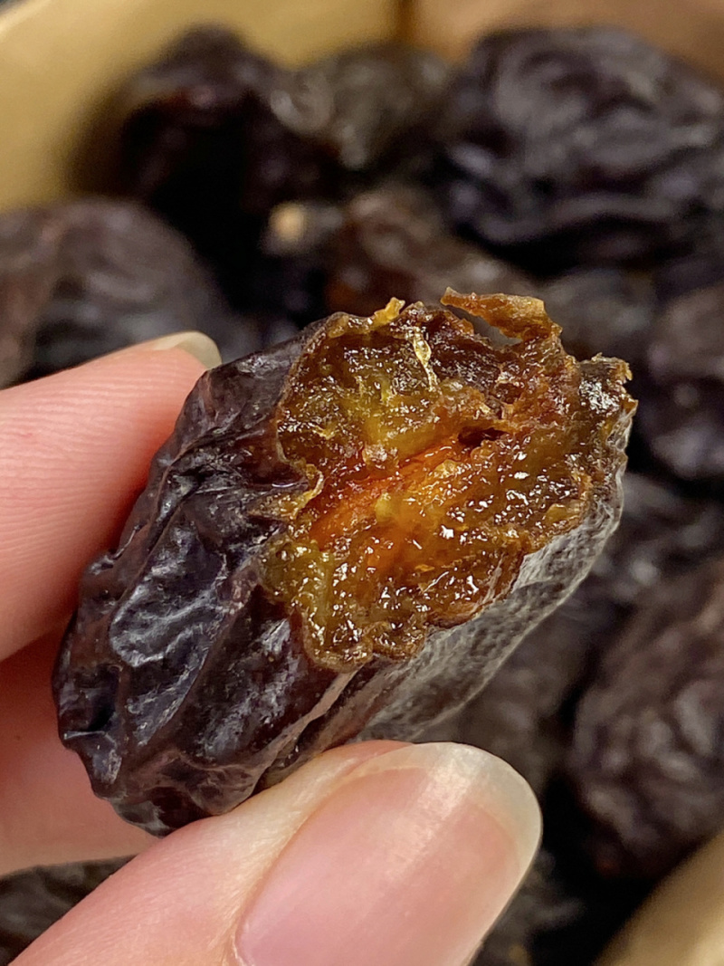 新疆特产喀什西梅干无添加梅子果脯休闲食品西梅干