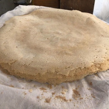 石磨糊子小麦煎饼老式纯手工卷饼杂粮手抓饼鏊子