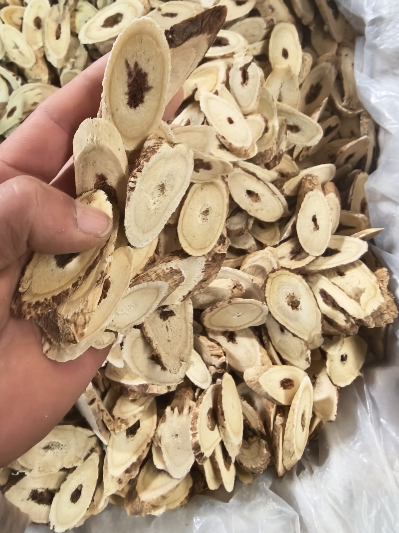 野生黄芪大片，产地直发，质量有保障，精品选装货