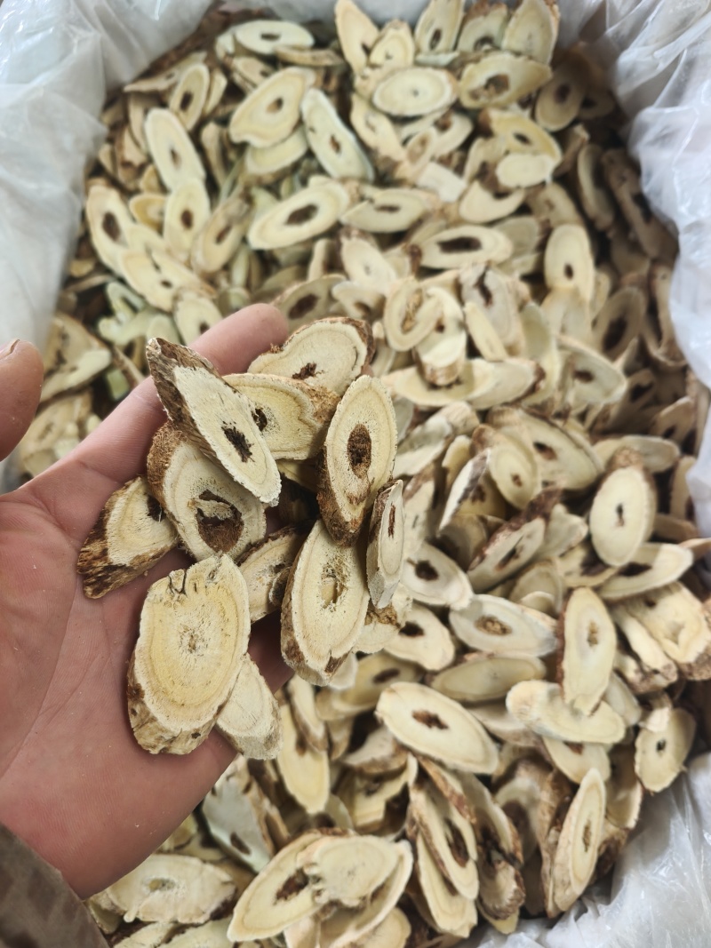 野生黄芪大片，产地直发，质量有保障，精品选装货