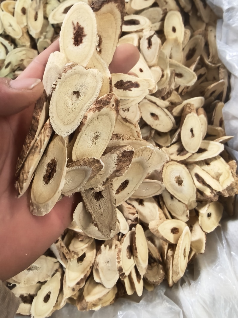 野生黄芪大片，产地直发，质量有保障，精品选装货