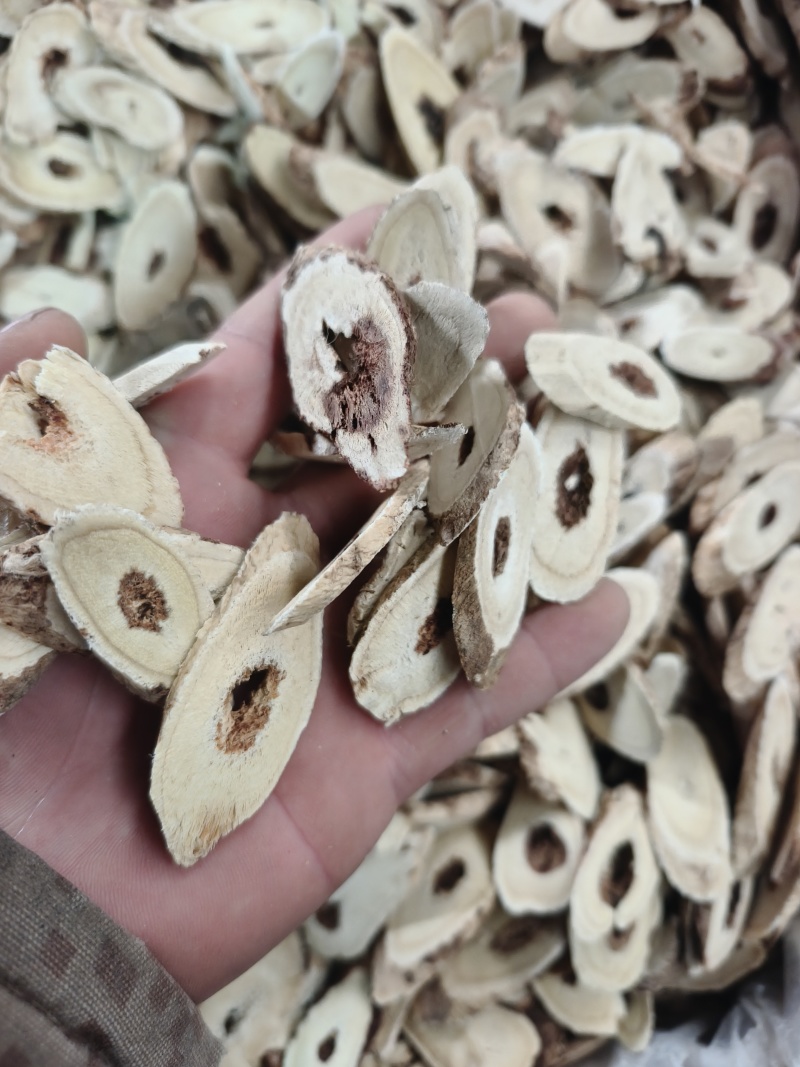 野生黄芪大片，产地直发，质量有保障，精品选装货