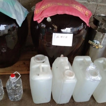精品纯粮酒货源充足量大从优诚信经营量大从优欢迎咨询