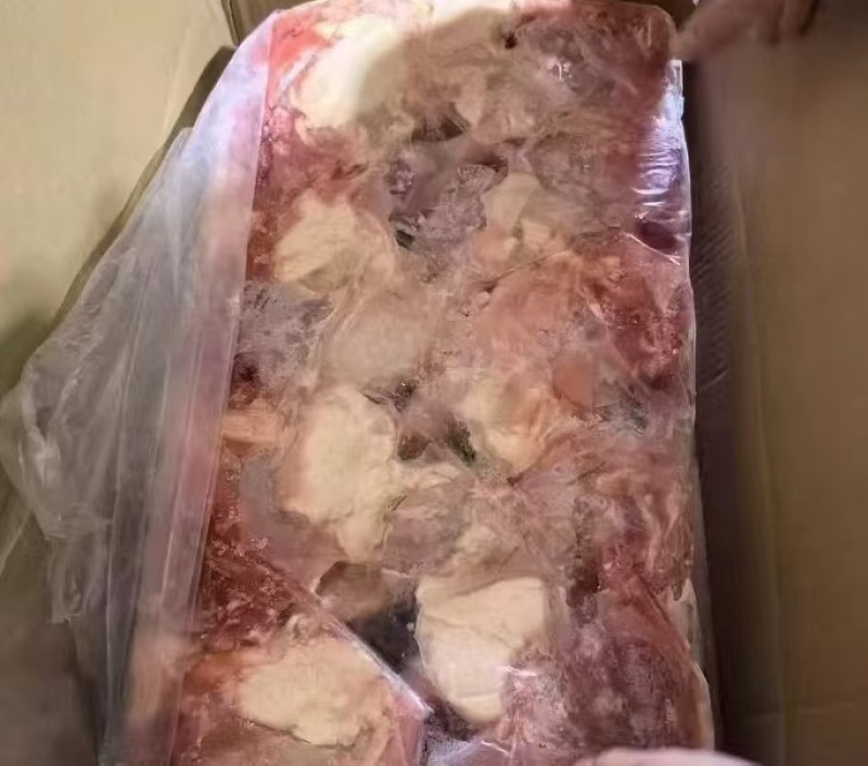 边腿