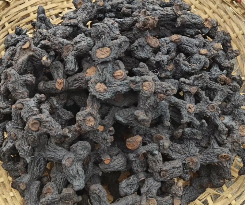 九蒸九晒古法工艺野生黄精65一斤20斤起批包邮