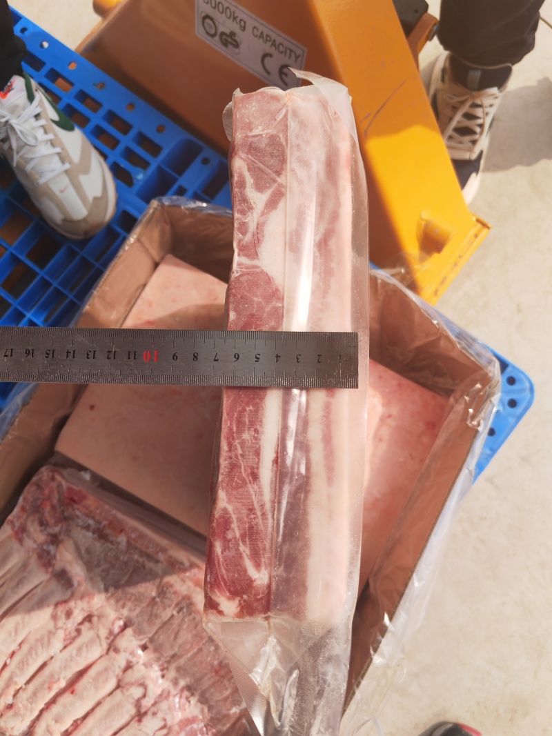 韩式烤肉系列产品，去皮抽肋中方五花肉，烤肉店专用产品。