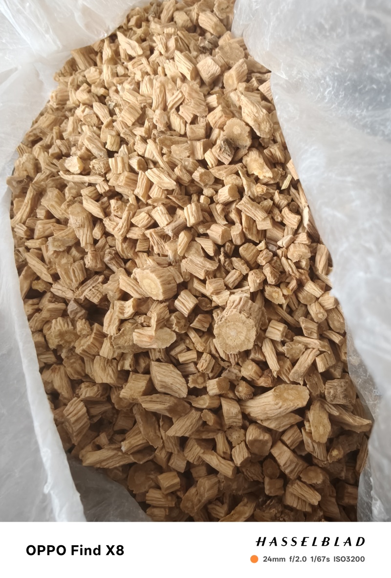 甘肃防风颗粒，大小规格都有，纯无硫，颜色好看，需要可下单