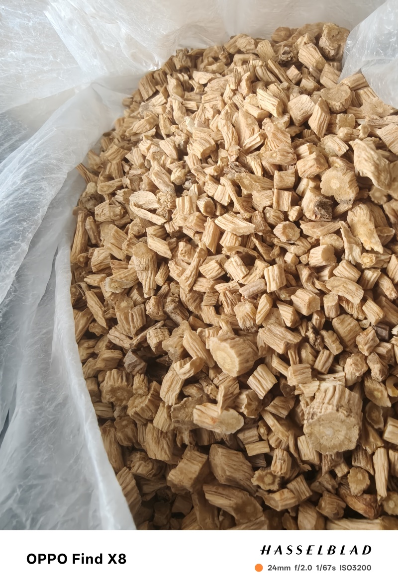 甘肃防风颗粒，大小规格都有，纯无硫，颜色好看，需要可下单