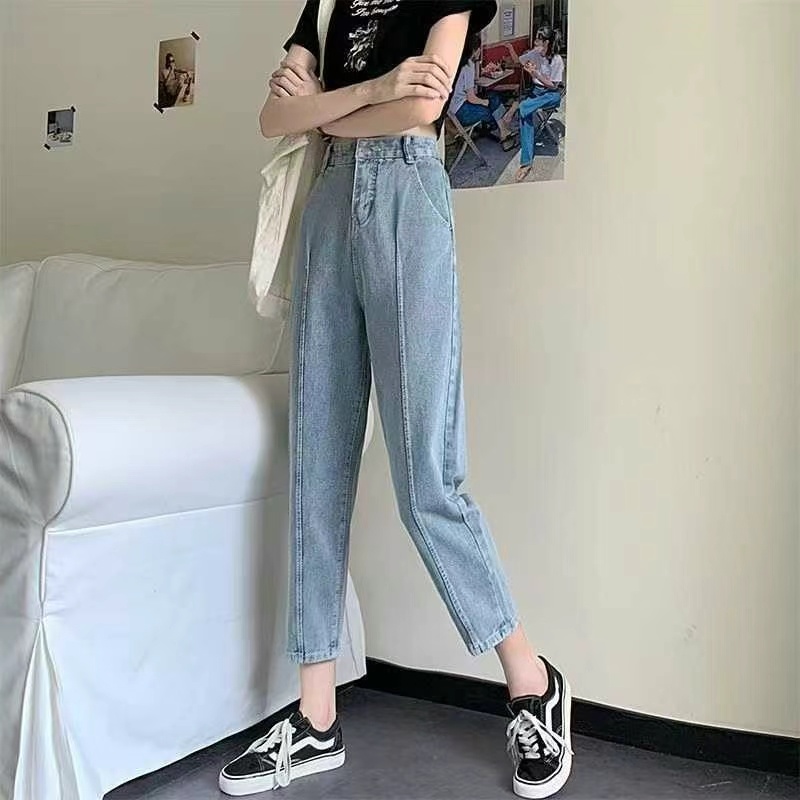 春夏新款女装韩系复古水洗浅色牛仔裤，独立包装带吊牌，码数