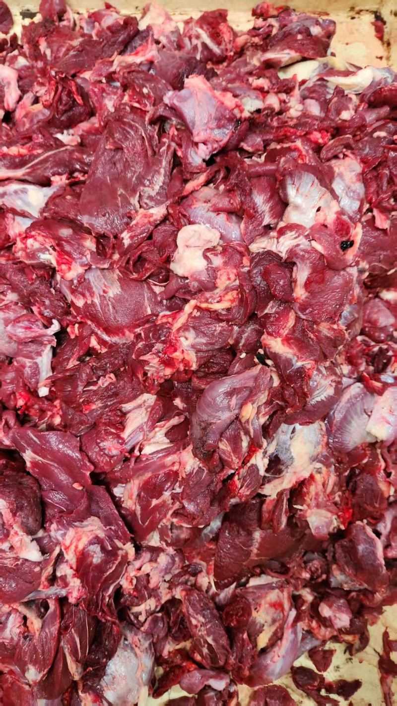 精品牦牛碎肉，品质保证货源充足，可以视频看货
