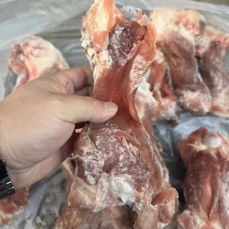 猪后筒骨