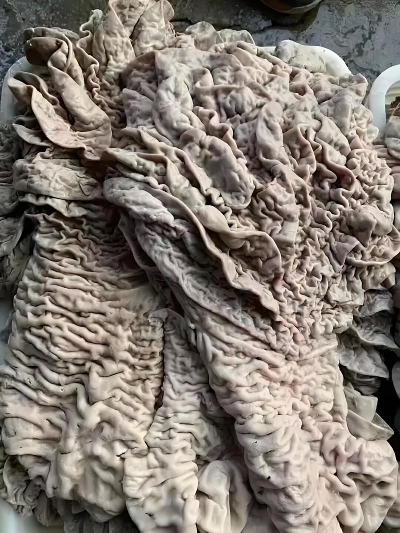 清真牛散带牛小肚，心有猛虎，细嗅蔷薇，手心有股，心中无股