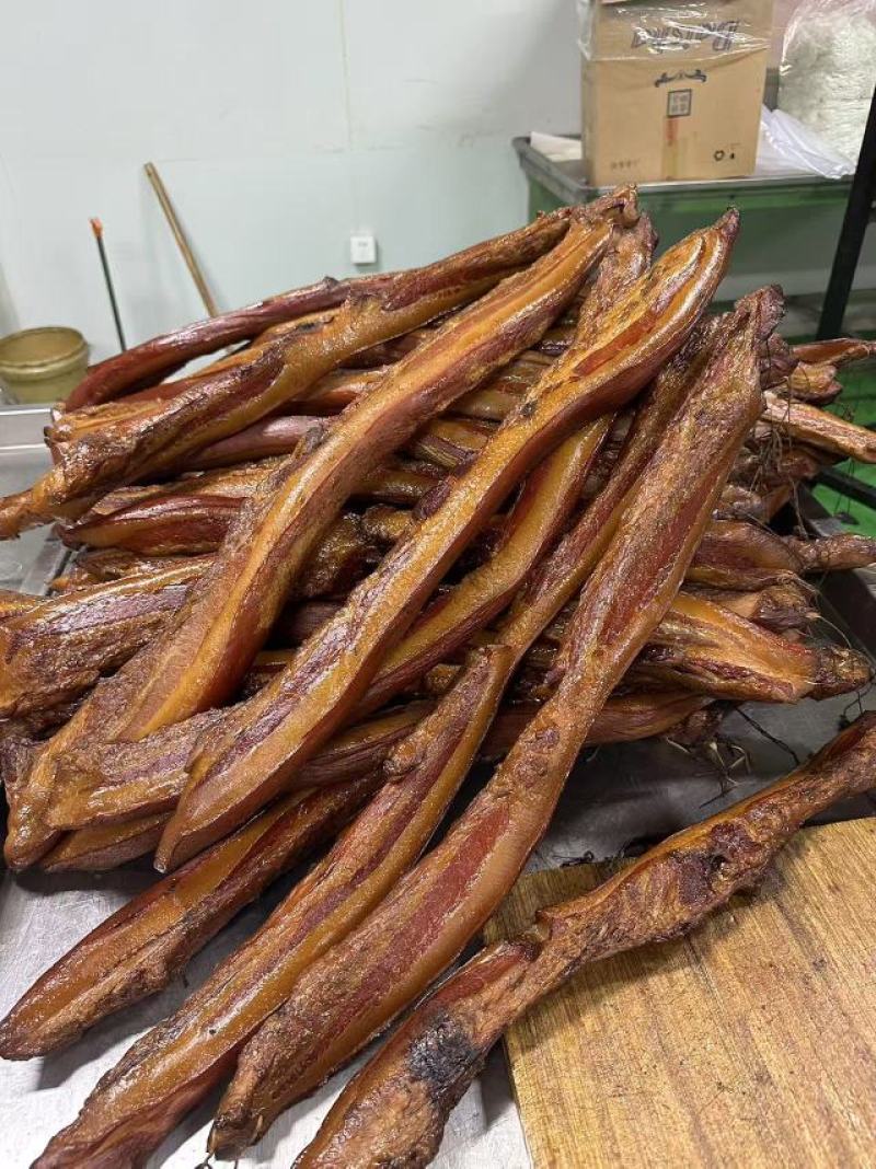切片腊肉，适合餐饮免切，厚度可调，中空包装，货源稳定