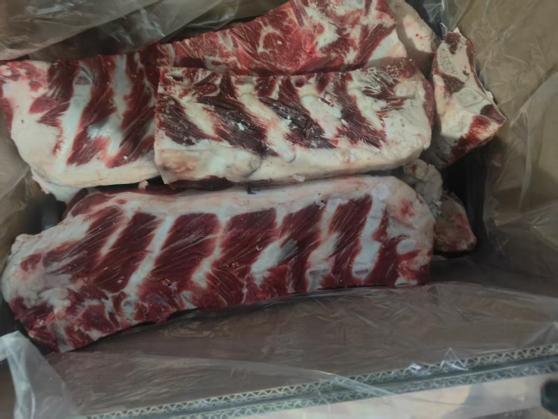 牛副产品，国产牛胸骨，量大价优，欢迎咨询