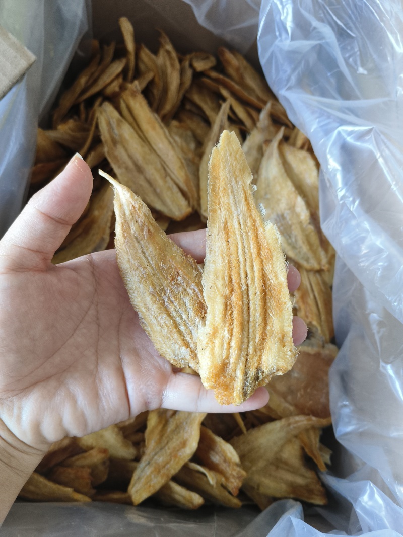 龙利鱼酥龙利鱼常年供应现货现发日常追剧小零食