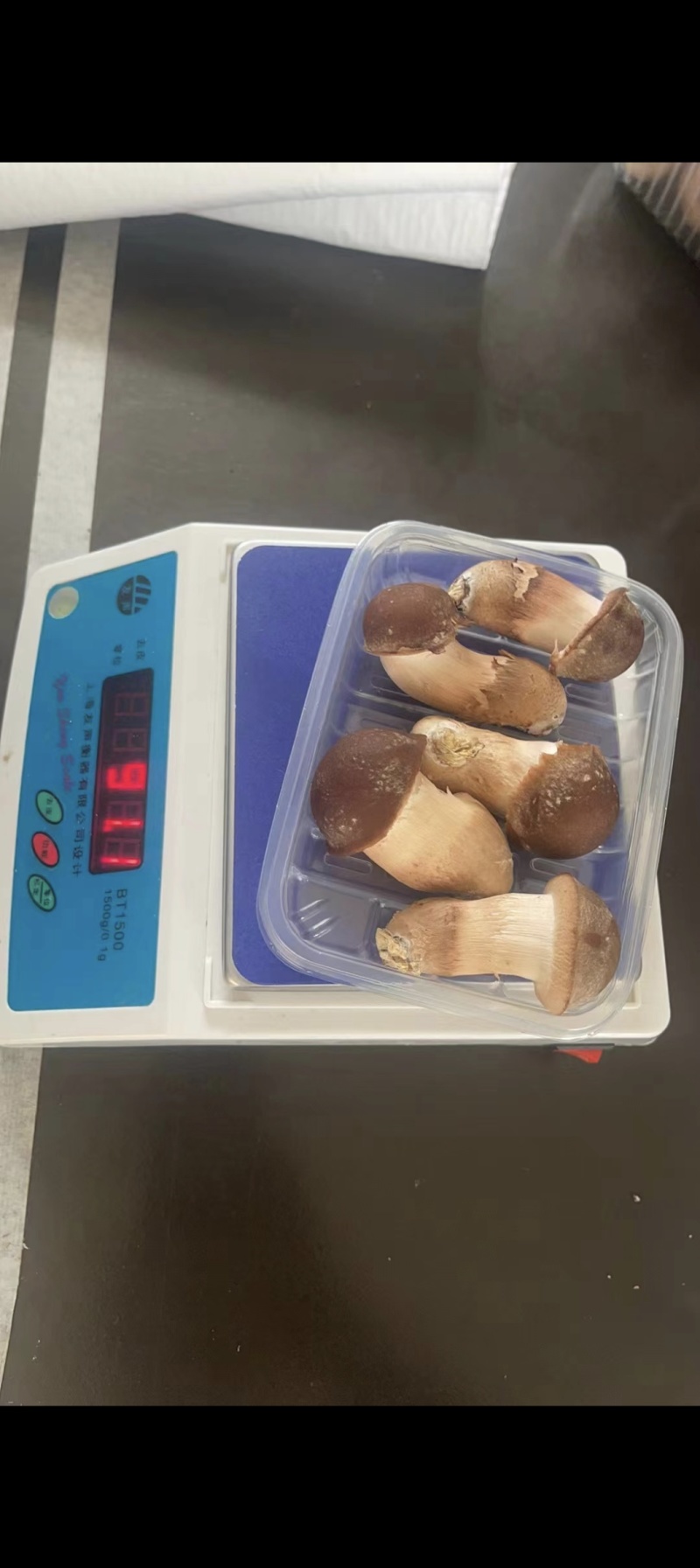 松茸源头货源直发生态松茸人工松茸野生松茸一样