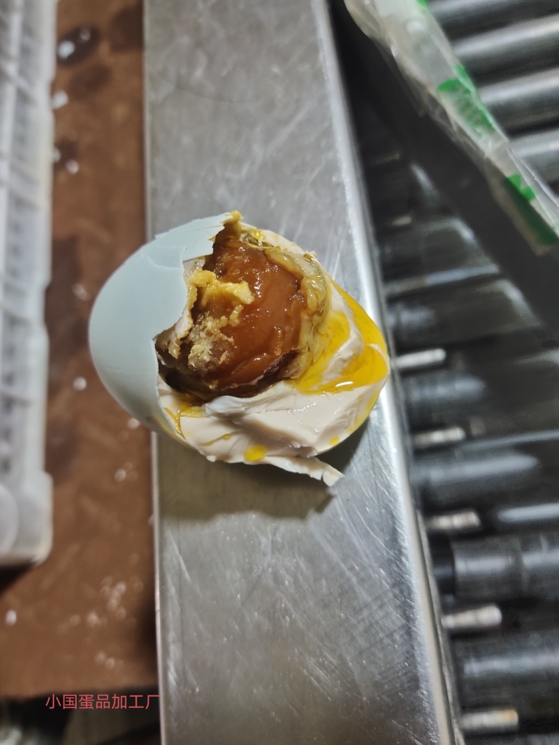 【推荐】原生态蟹黄咸鸭蛋/工厂直发/视频看货/欢迎咨询