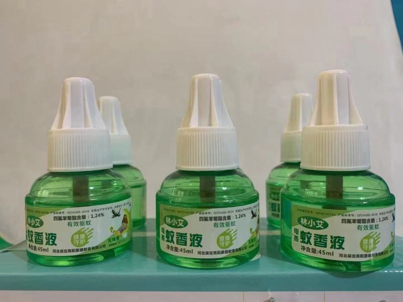 艾草蚊香液批发雨蜻蜓系列无烟插头式驱蚊液套装