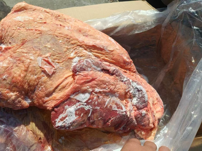 【牛腩】当地黄牛的肚皮肉！鲜干冻品！质保手续齐全！