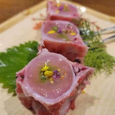 现杀金枪鱼骨