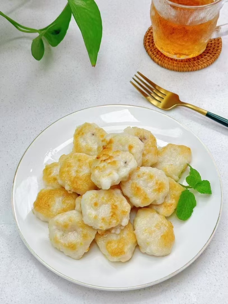 墨鱼滑海鲜丸子墨鱼丸豆捞火锅食材手打墨鱼滑目鱼滑火锅餐饮