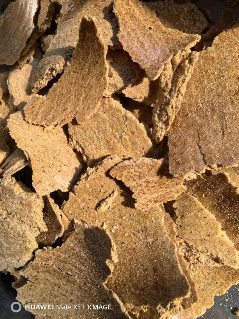 豆饼传统工艺挤压的豆饼适合牛羊养殖使用也可充当有机肥上地