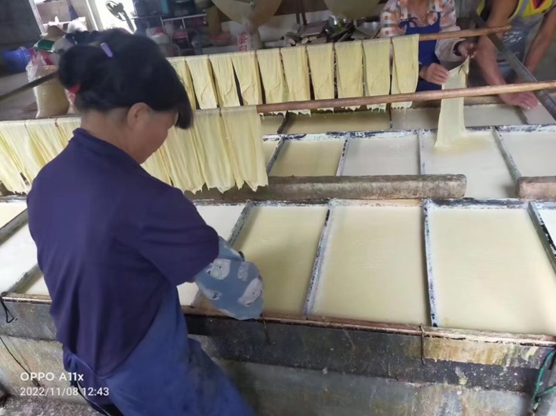 广西贵港桂平市农家纯手工特色原味无盐腐竹豆制品干货