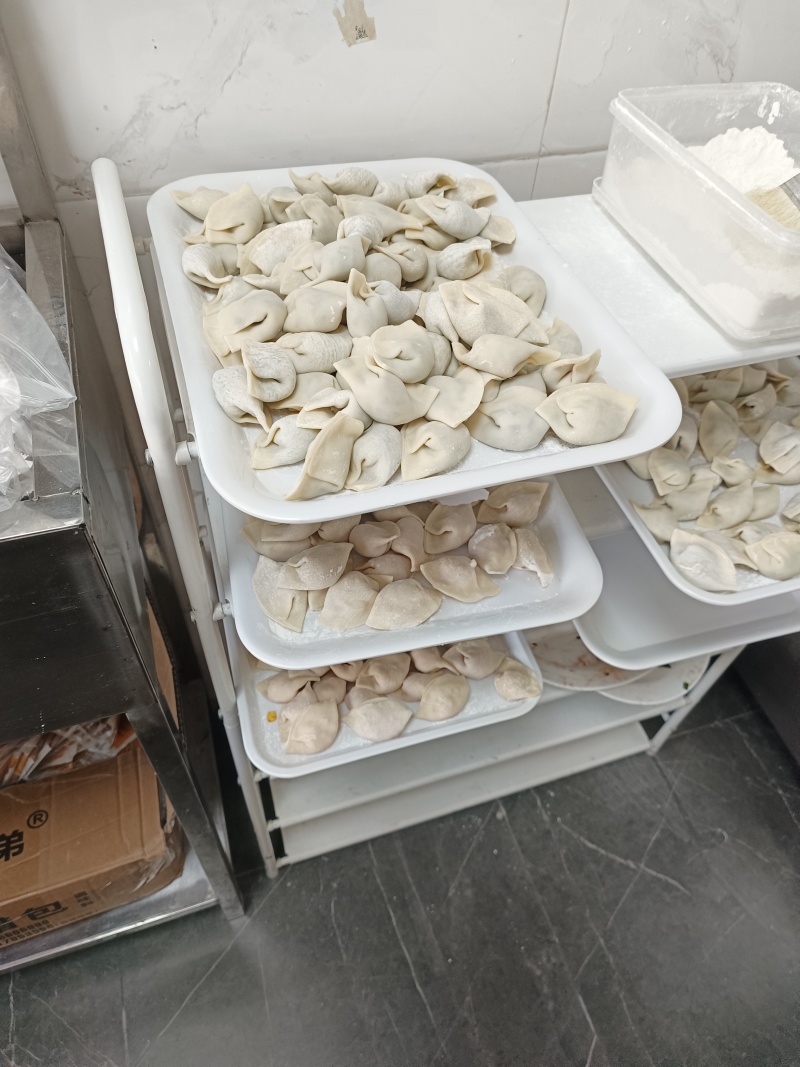 玉米饺，韭菜饺