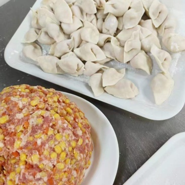 玉米饺，韭菜饺