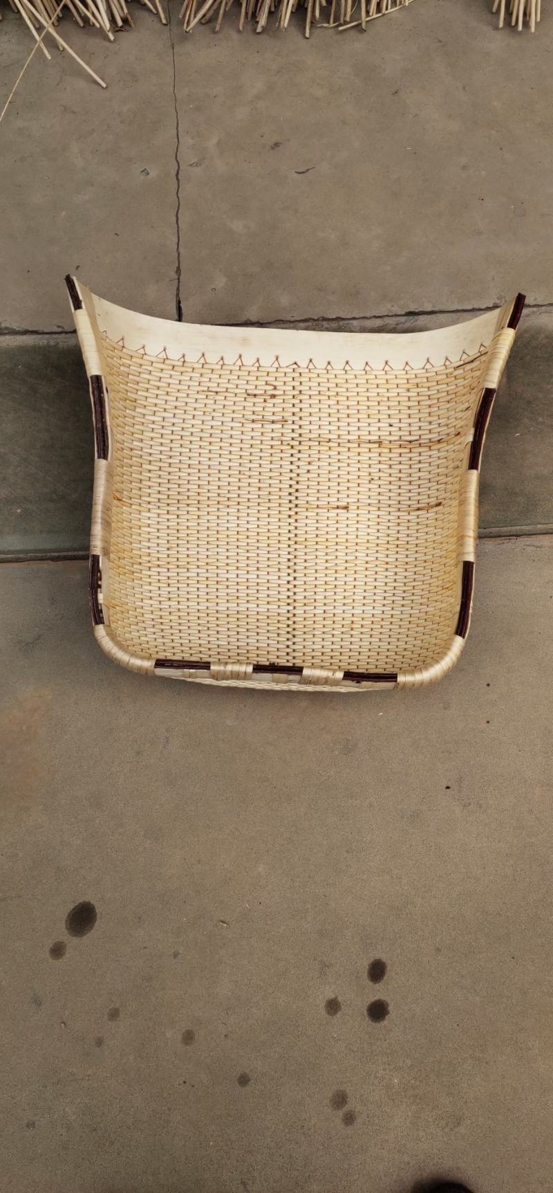 柳编簸箕，簸萝
