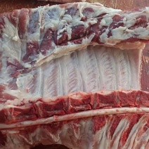 精品猪排骨大量供应，新鲜宰杀，货源充足，冷链包邮发