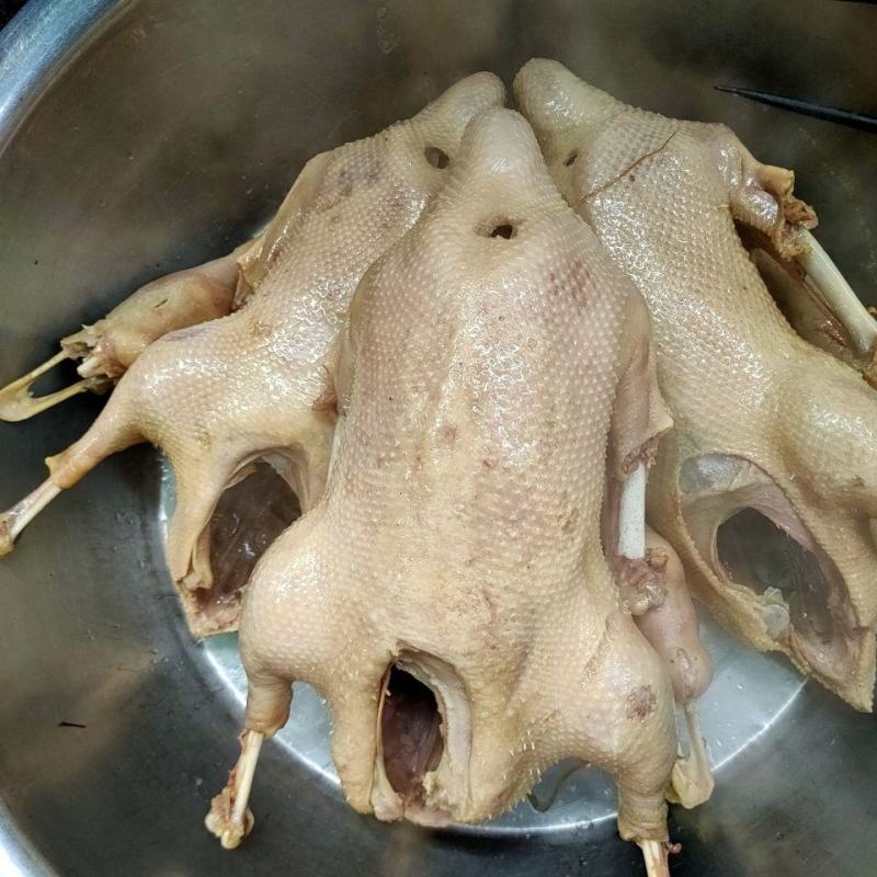 盐水鹅卤味鹅批发加工