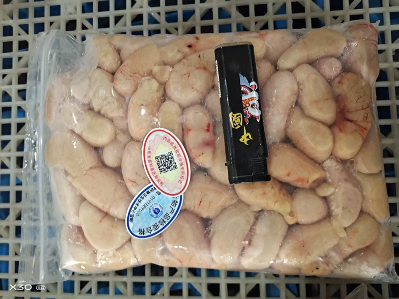 鸡腰鸡肾每天屠宰场新鲜精品货，发货装货一条龙