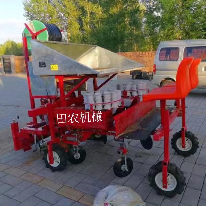 全自动秧苗移栽机蔬菜大棚苗种植机乘坐式药材瓜果栽苗机