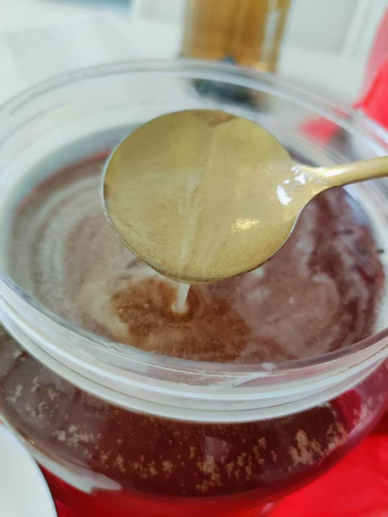 土蜂蜜波美度达到41点蜂蜜含糖量达到80%含水17%