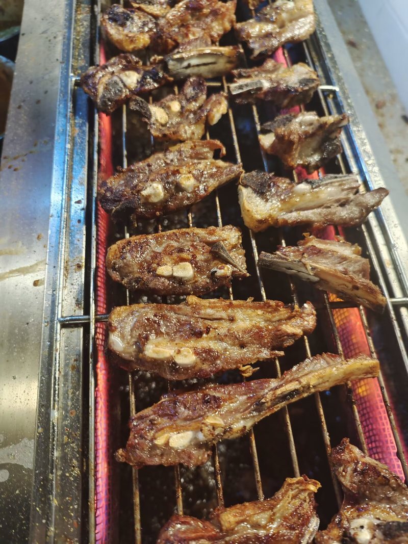 2斤装烧烤羊排生制食材。烧烤夜市排档饭店食材商用批发