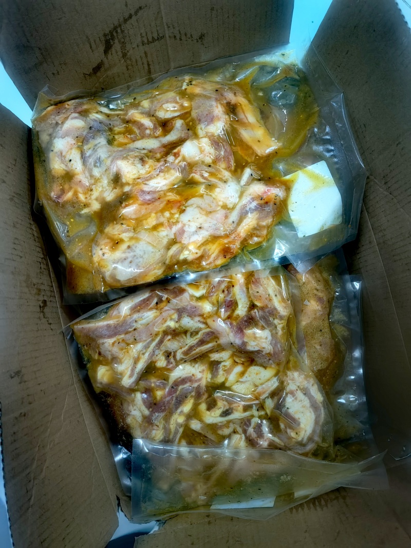 2斤装烧烤羊排生制食材。烧烤夜市排档饭店食材商用批发