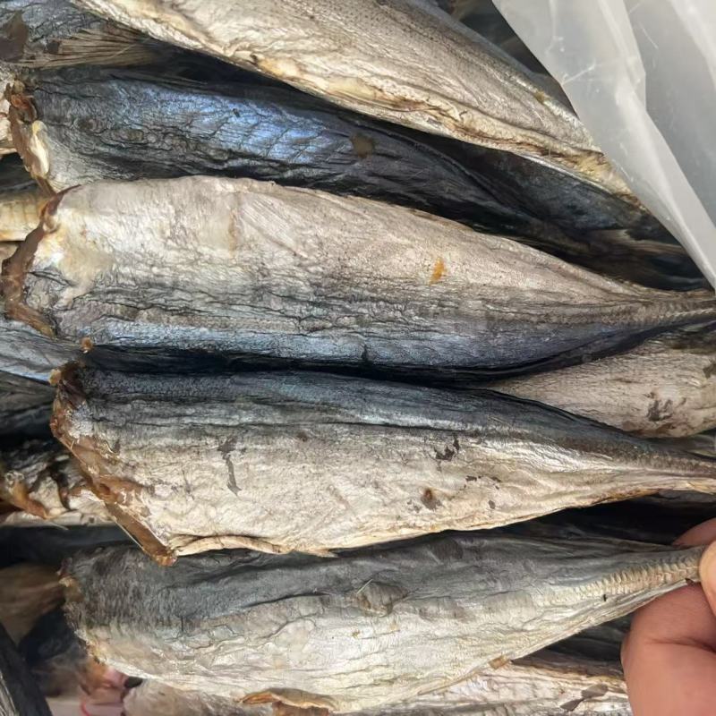 池鱼地摊电商批发鱼干巴浪鱼干海干木竹鱼干干鱼池鱼干