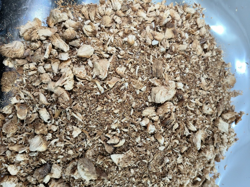 东北特产猴头菇食用菌碎块碎沫猴头菇净重无干燥剂包邮