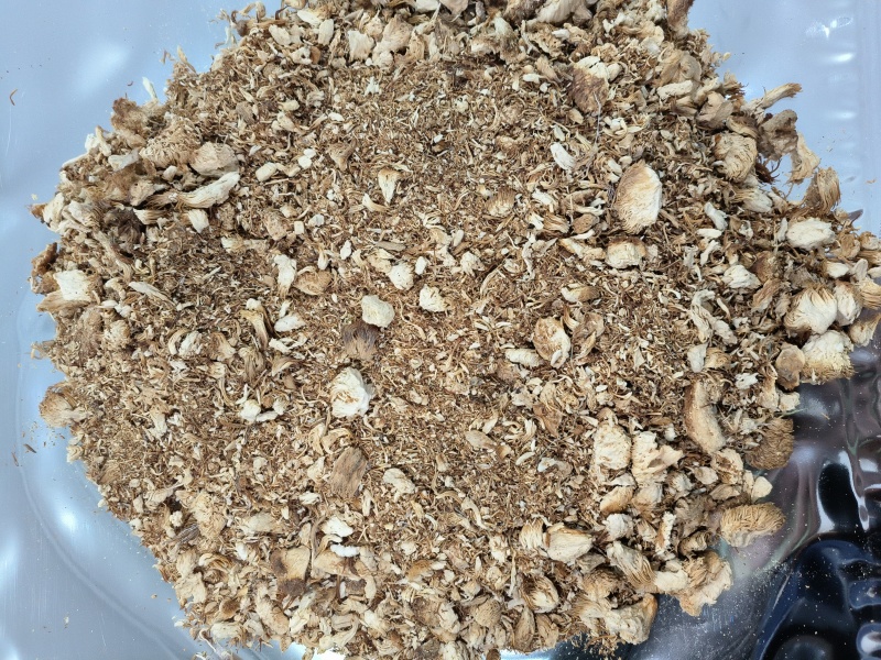 东北特产猴头菇食用菌碎块碎沫猴头菇净重无干燥剂包邮
