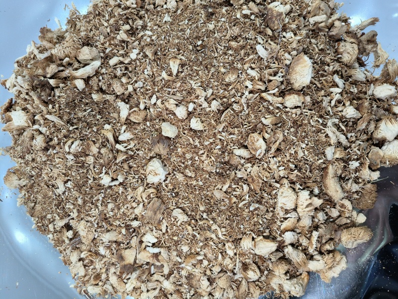 东北特产猴头菇食用菌碎块碎沫猴头菇净重无干燥剂包邮